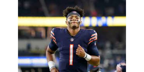 Justin Fields va commencer sa carrière